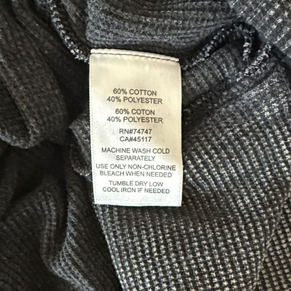 Natural Reflections Gray Hooded women’s hoodie shirt.  Size Large - Picture 5 of 6